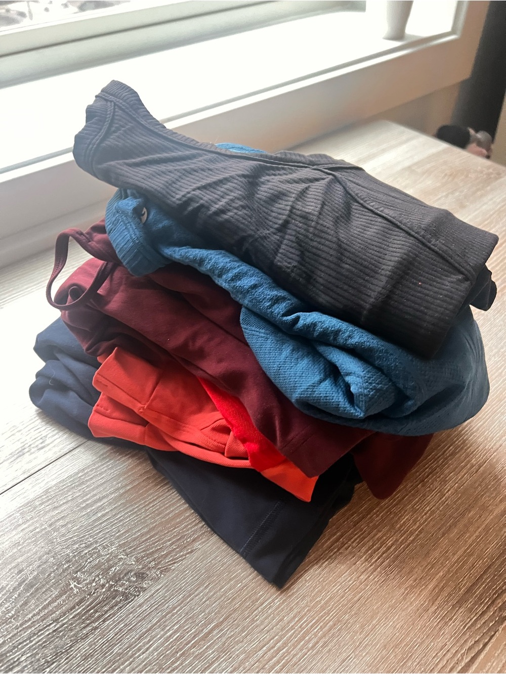 Lululemon grab bag 7 pieces